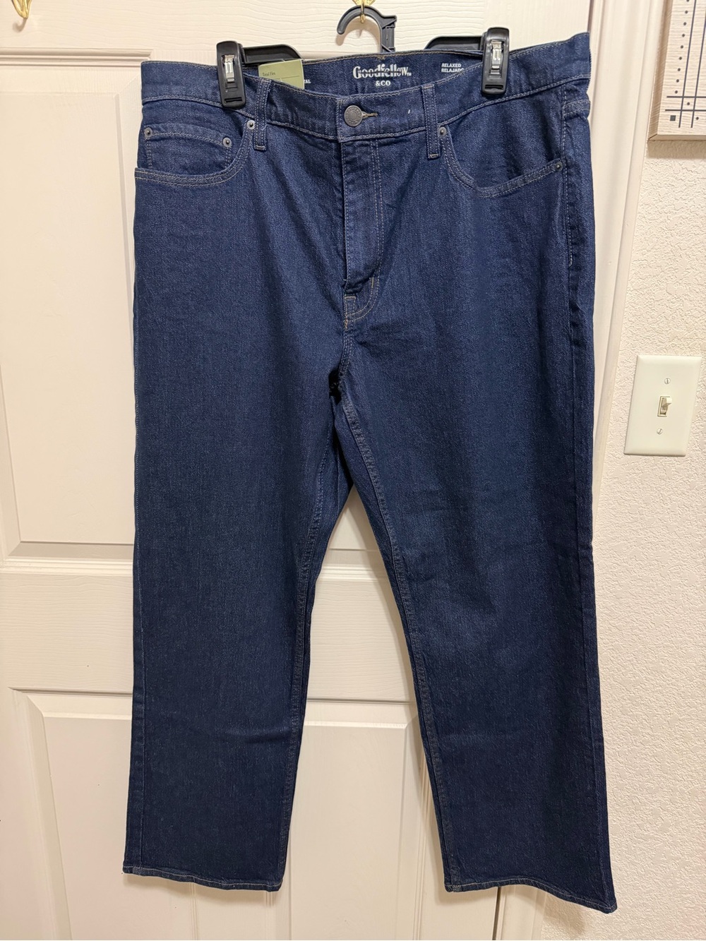 Goodfellow & Co Men’s Indigo Relaxed  Full Straight Jeans
